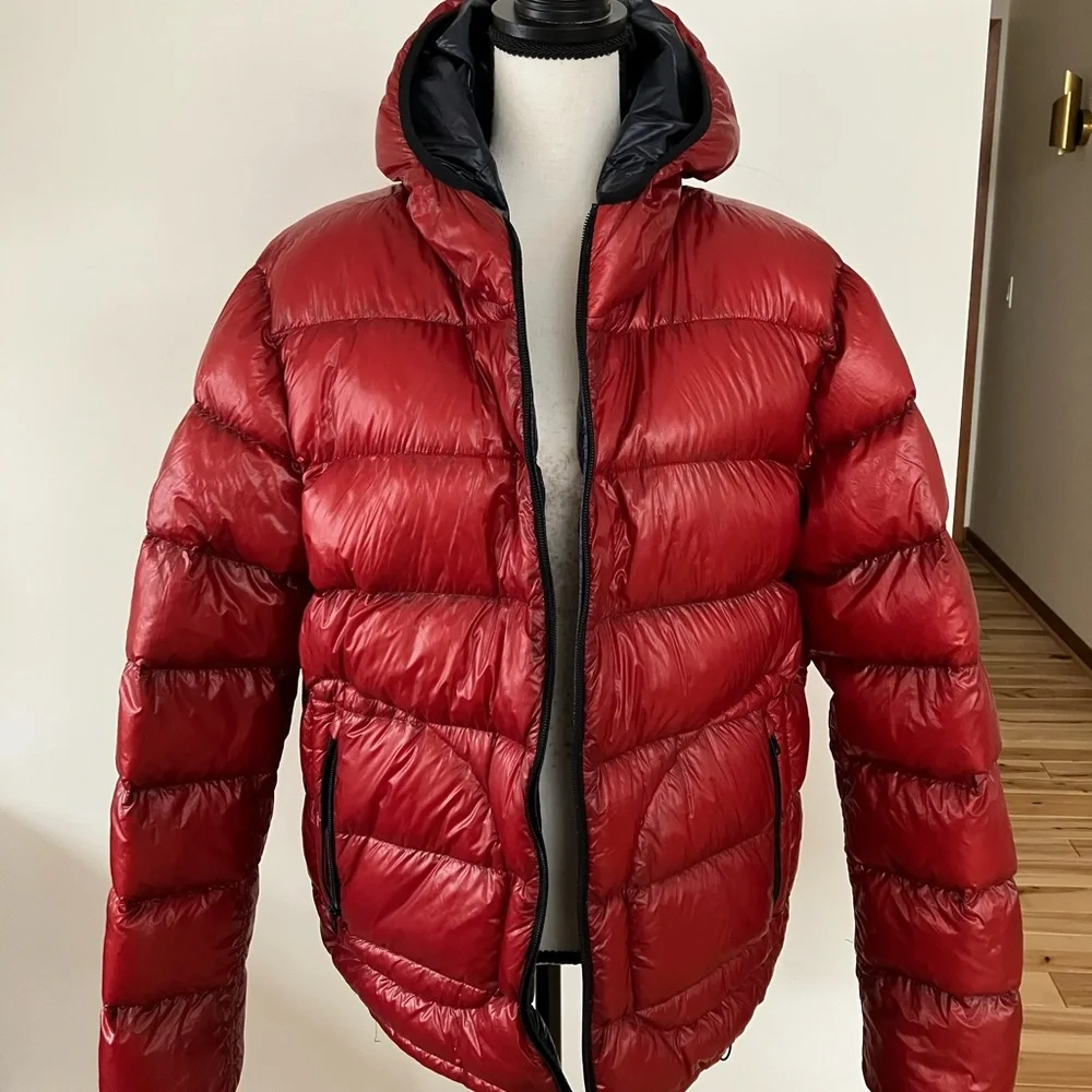 Herno puffer jacket- HUGE savings - Picture 2 of 12